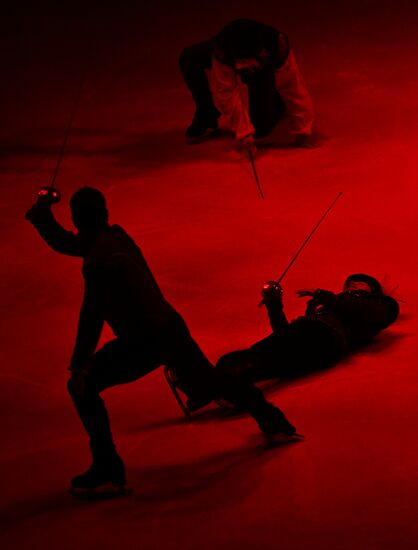 Ilya Averbukh's ice show "Romeo and Juliet" premieres in Moscow