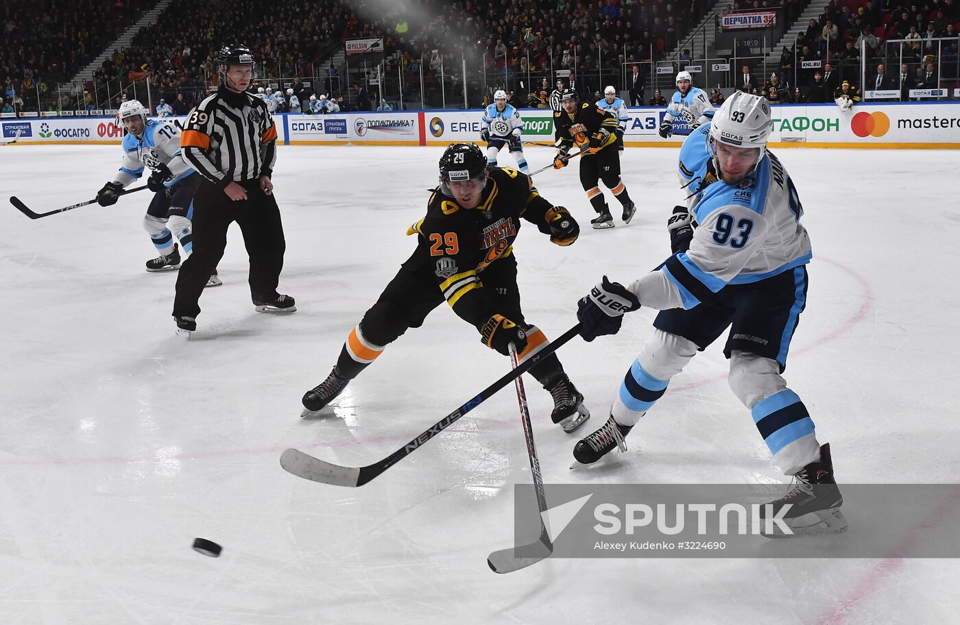 Ice hockey. KHL. Severstal vs. Sibir