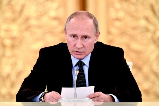 President Putin meets with members of Presidential Council for Civil Society and Human Rights