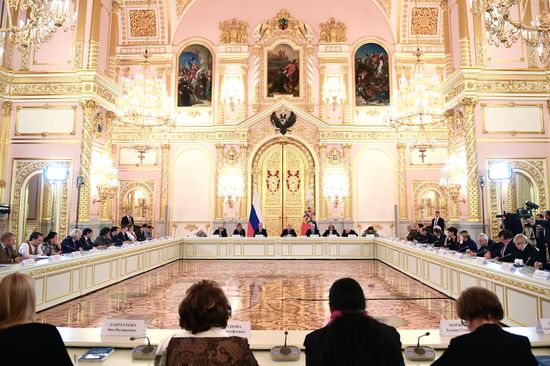 President Putin meets with members of Presidential Council for Civil Society and Human Rights