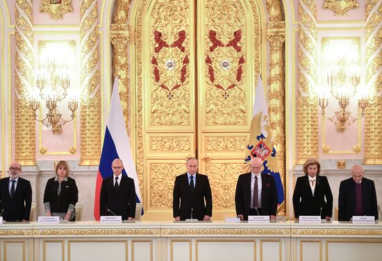 President Putin meets with members of Presidential Council for Civil Society and Human Rights