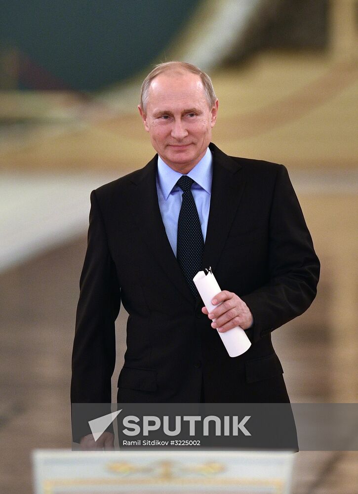 President Vladimir Putin meets with members of Presidential Council for Civil Society and Human Rights