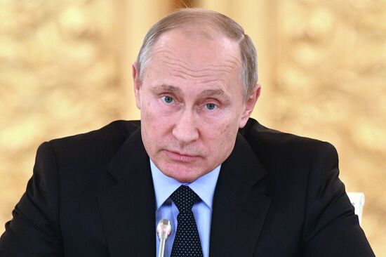 President Vladimir Putin meets with members of Presidential Council for Civil Society and Human Rights