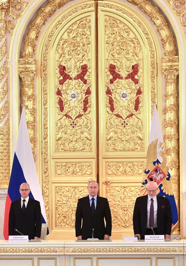 President Vladimir Putin meets with members of Presidential Council for Civil Society and Human Rights