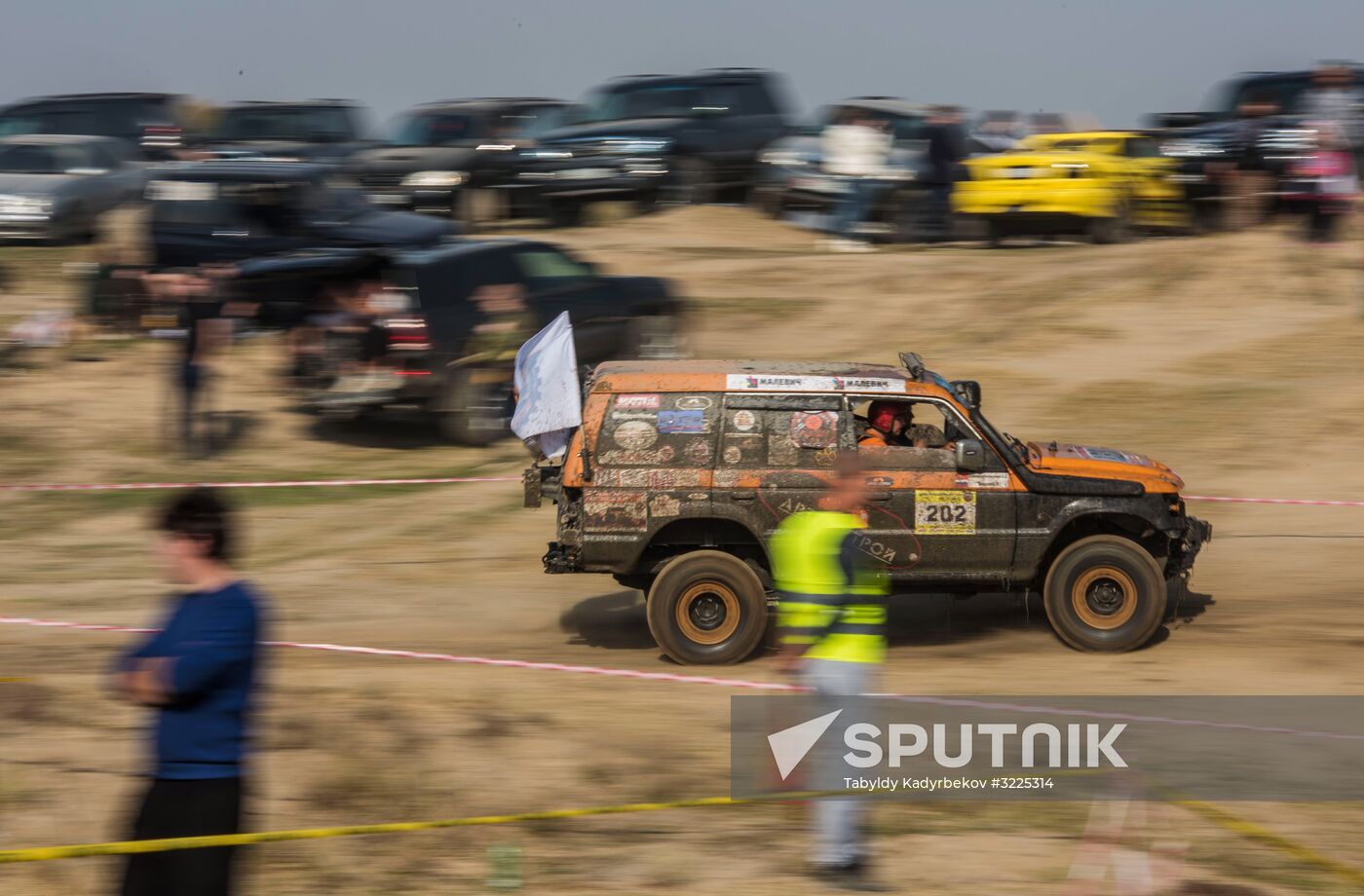 Kyrgyzstan hosts SUV race