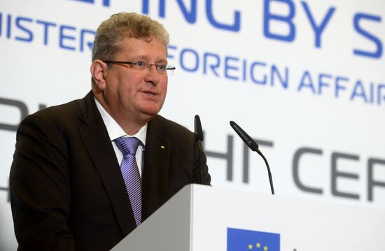Russian Foreign Minister Sergei Lavrov meets with European Business Association members