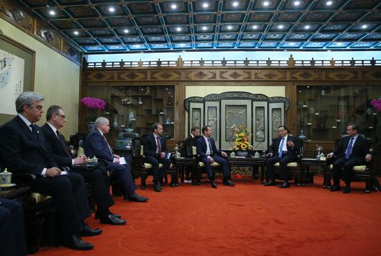 Russian Prime Minister Dmitry Medvedev visits People's Republic of China