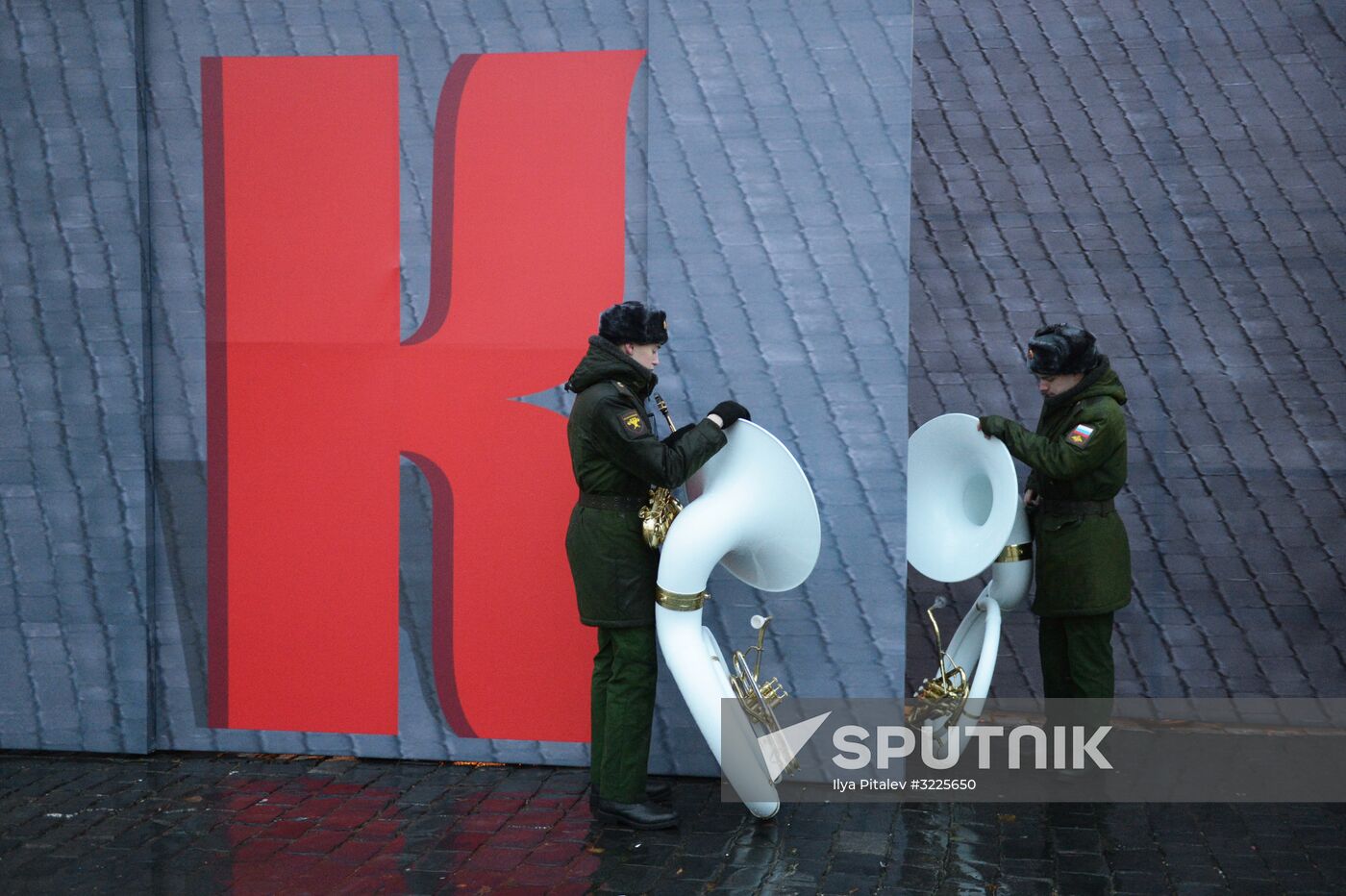 Rehearsal of march to mark 76th anniversary of 1941 parade