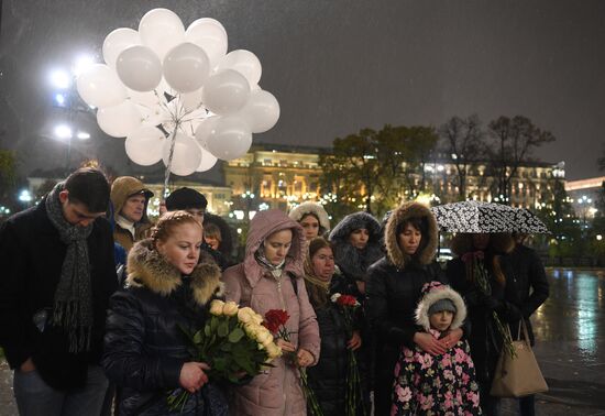 Vigil for Sinai air crash victims