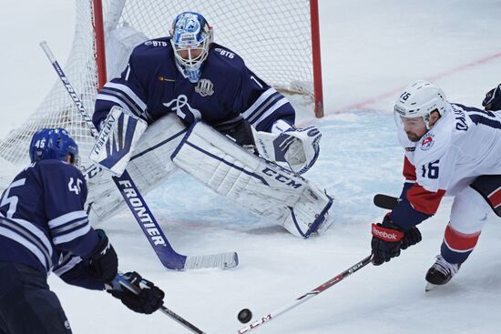 Ice hockey. KHL. Dynamo vs. Torpedo