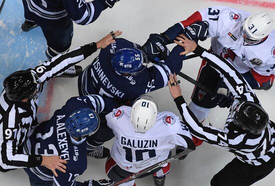 Ice hockey. KHL. Dynamo vs. Torpedo