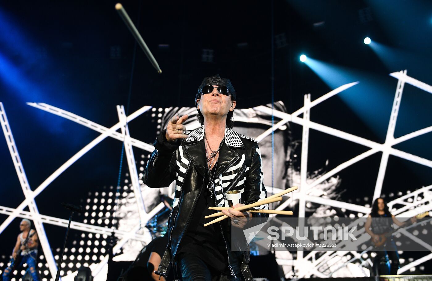 Scorpions holds concert