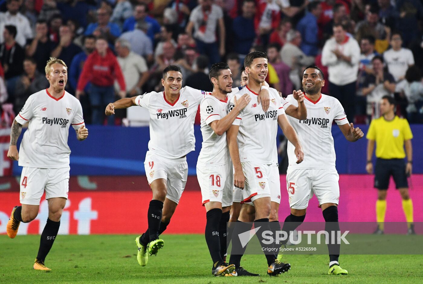 Football. Champions League. Sevilla vs. Spartak