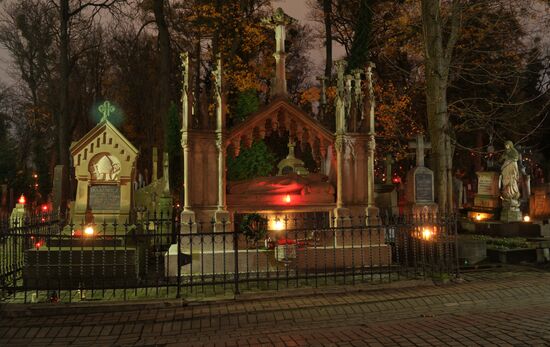 All Souls' Day marked at Lychakovskoye cemetery in Lviv
