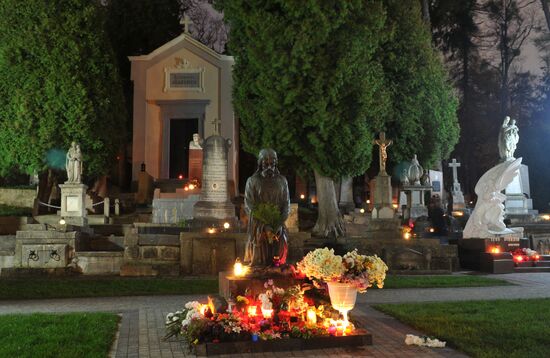 All Souls' Day marked at Lychakovskoye cemetery in Lviv