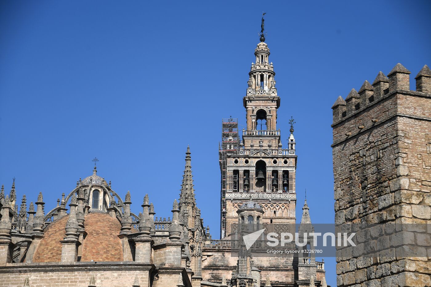 Cities of the world. Seville