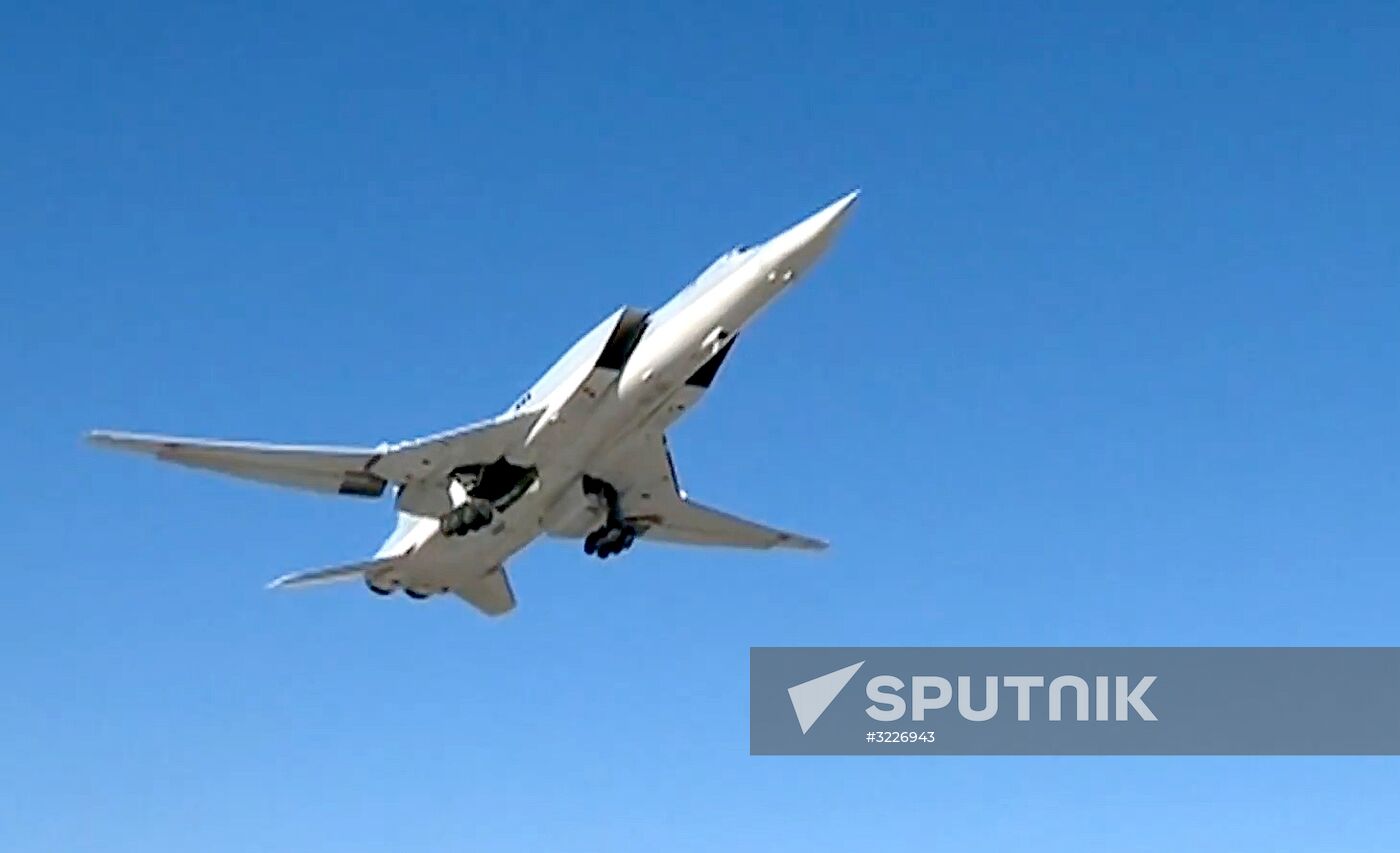 Tu-22M3 bombers hit terrorist targets in Deir ez-Zor Province