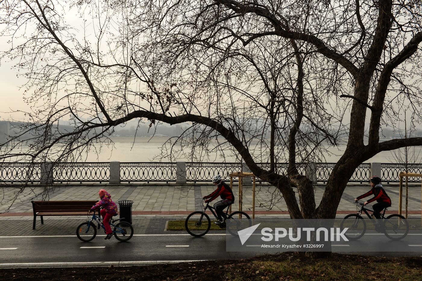 Mikhailovskaya Embankment re-opens in Novosibirsk