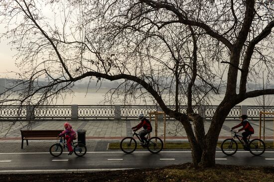 Mikhailovskaya Embankment re-opens in Novosibirsk
