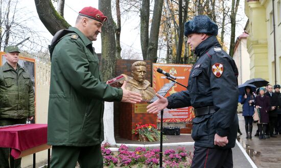 Monument to Great Patriotic Wart hero Nikolai Mamonov unveiled in Kalinigrad