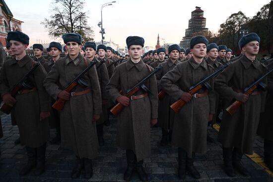 Rehearsal of march devoted to 76th anniversary of military parade on November 7, 1941