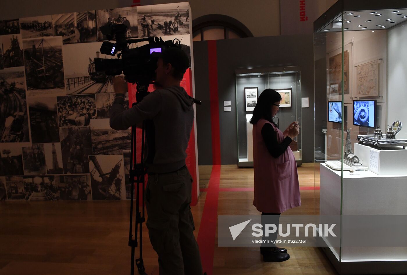 Exhibition "The energy of the Dream. Towards 100th anniversary of the Great Russian Revolution"