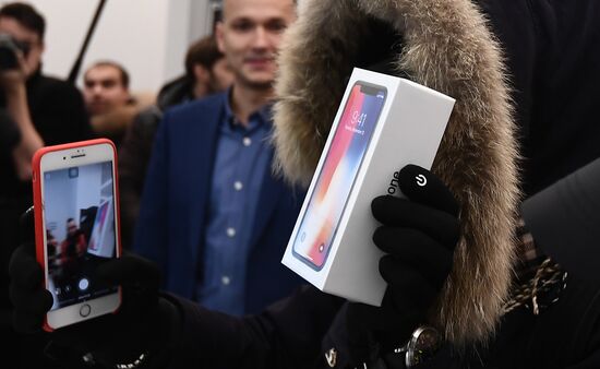 iPhone X goes on sale in Russia