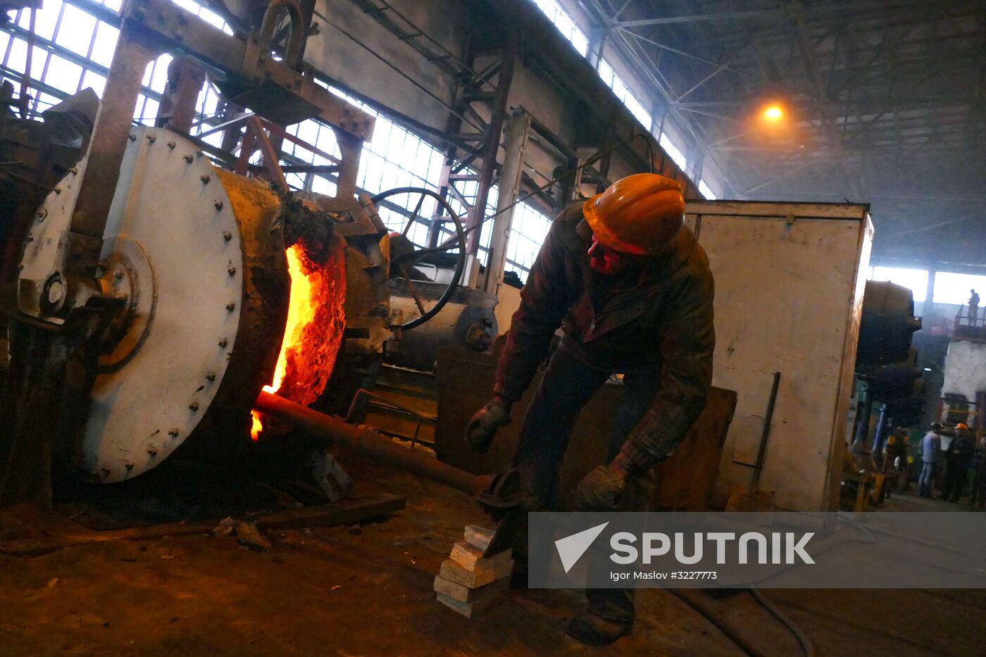 Launching Makeyevsky Foundry in Donetsk