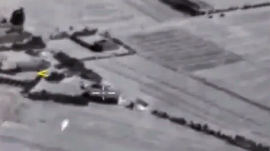 Russian warplanes and Kolpino submarine hit terrorist objects in Syria