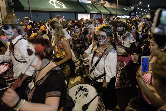 Mexico City celebrates the Day of the Dead