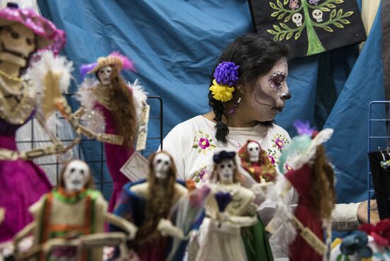 Mexico City celebrates the Day of the Dead
