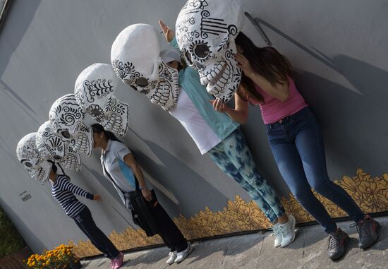 Mexico City celebrates the Day of the Dead