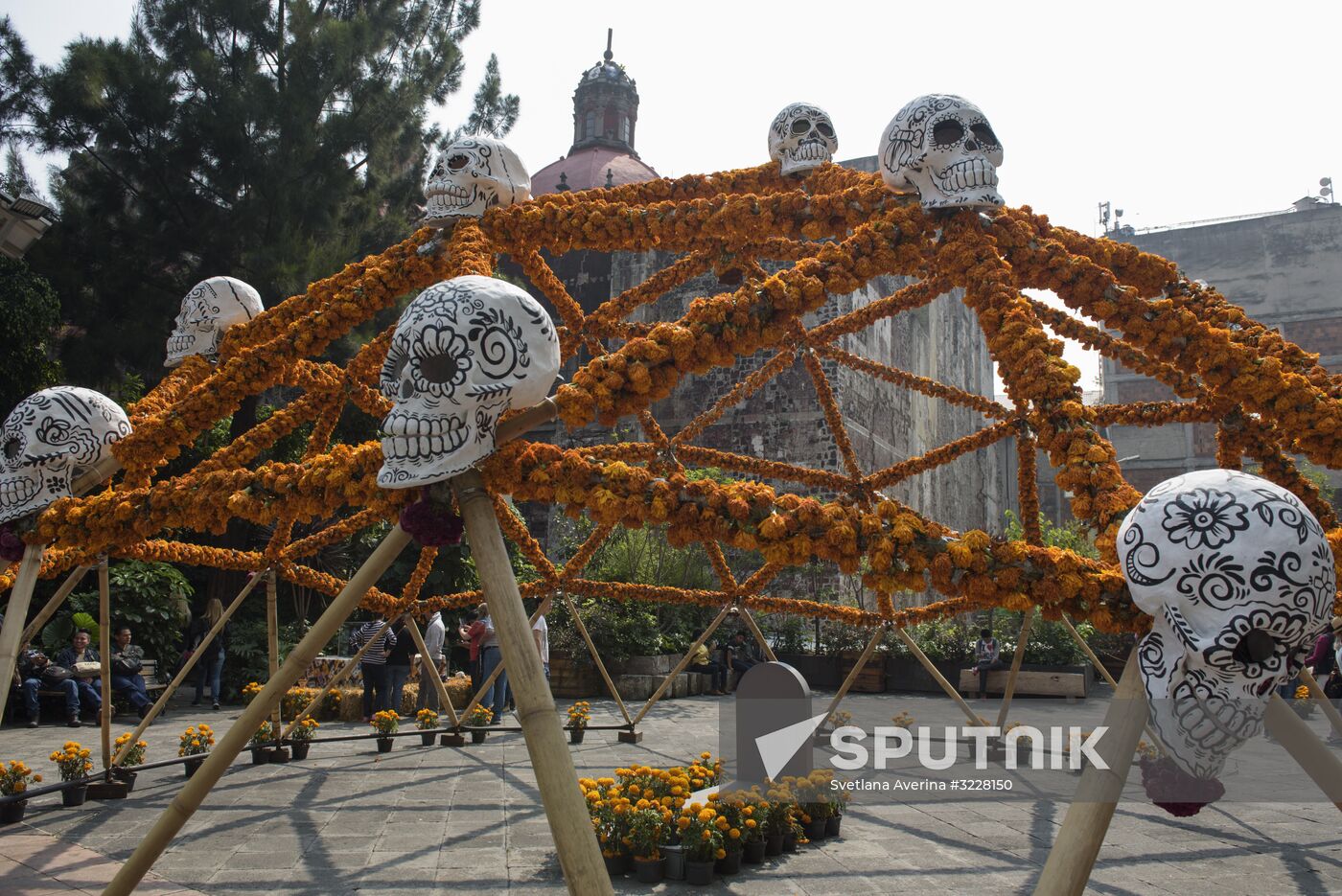 Mexico City celebrates the Day of the Dead