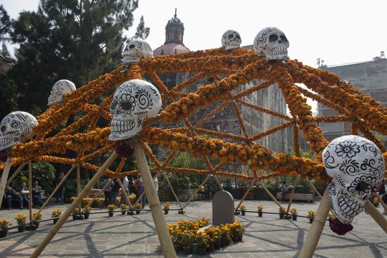 Mexico City celebrates the Day of the Dead