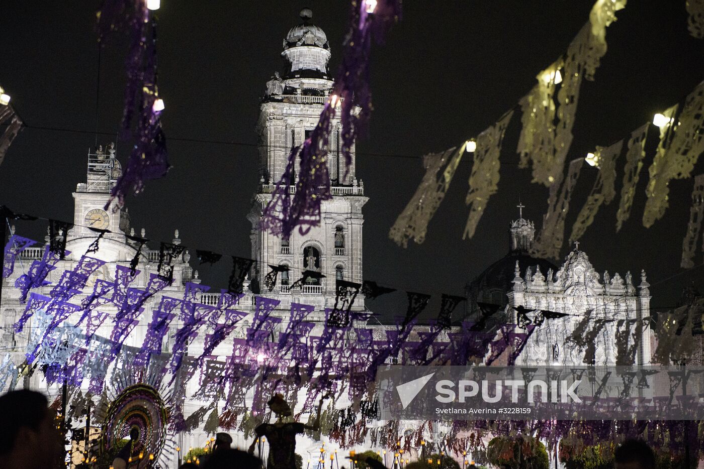 Mexico City celebrates the Day of the Dead