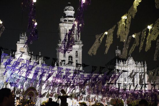 Mexico City celebrates the Day of the Dead