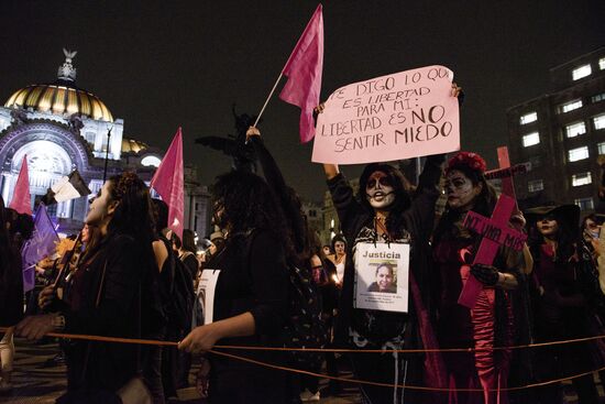 Mexico City celebrates the Day of the Dead