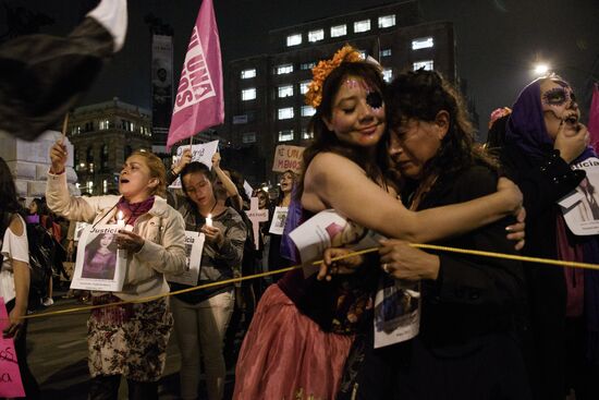 Mexico City celebrates the Day of the Dead