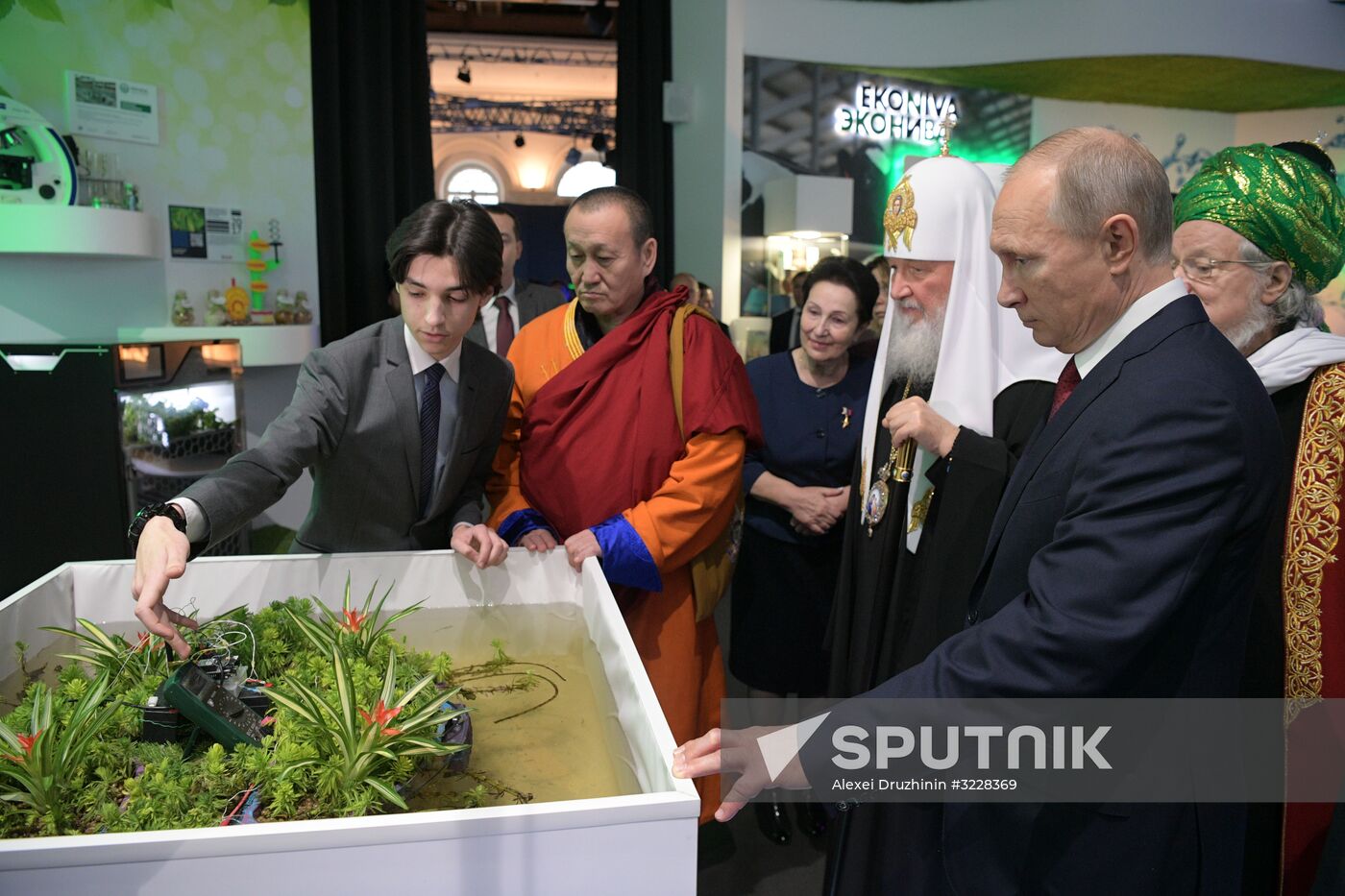 President Vladimir Putin visits Russia Focused On The Future exhibition