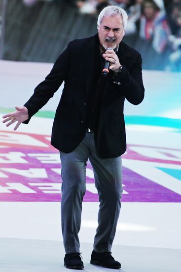 Russia Unites concert