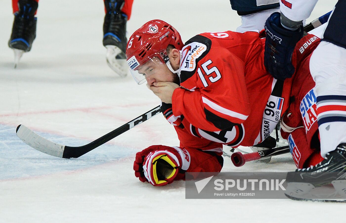 Kontinental Hockey League. Avtomobilist vs. Metallurg