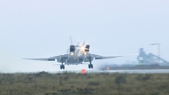 Tu-22M3 long-range bombers hit terrorist targets in Syria