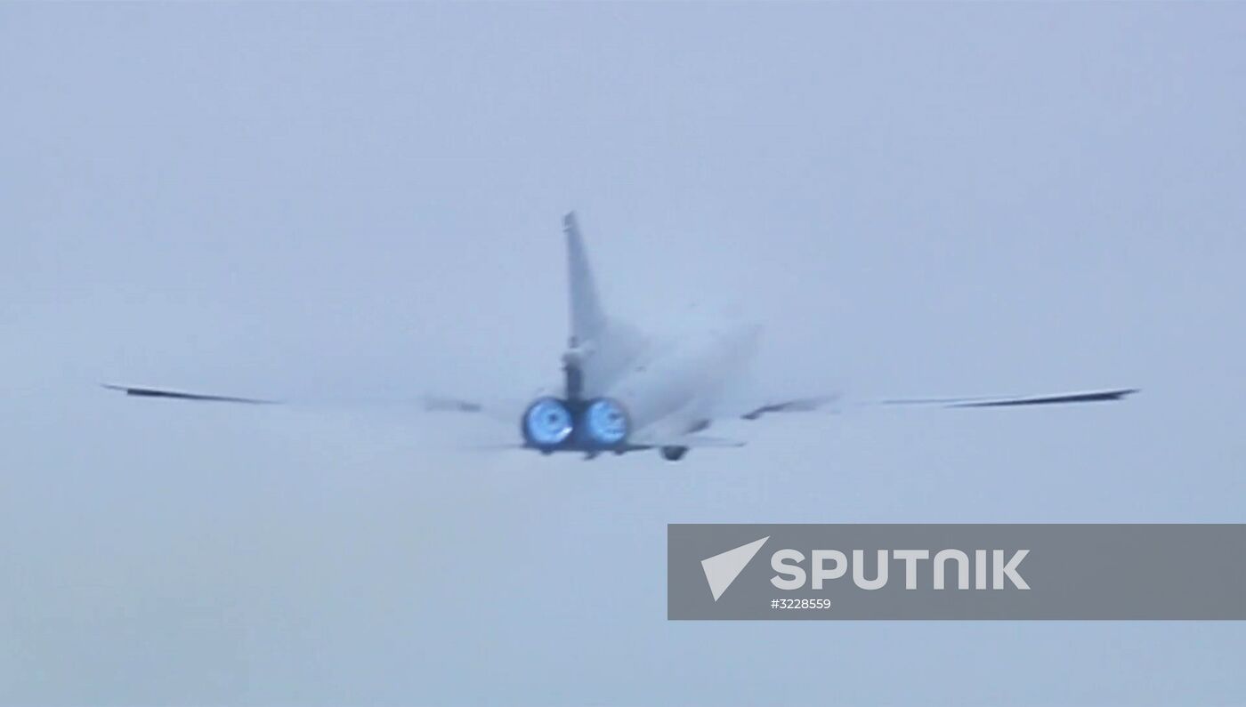 Tu-22M3 long-range bombers hit terrorist targets in Syria