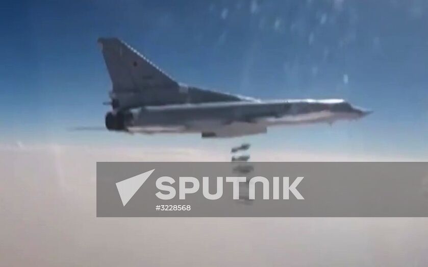 Tu-22M3 long-range bombers hit terrorist targets in Syria