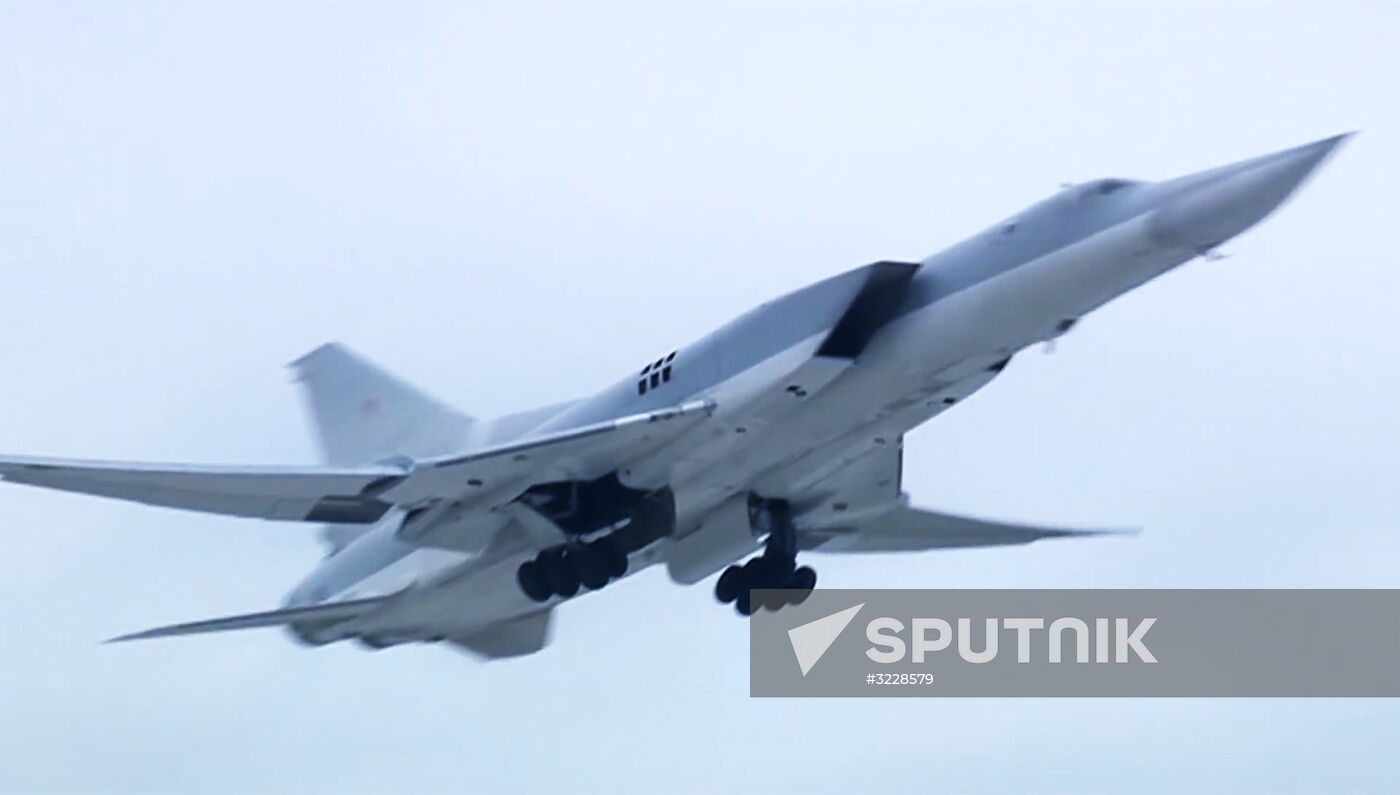 Tu-22M3 long-range bombers hit terrorist targets in Syria