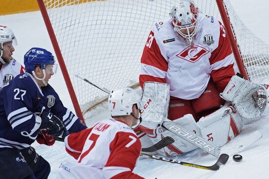 Kontinental Hockey League. Dynamo Moscow vs. Spartak