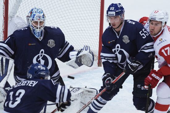 Kontinental Hockey League. Dynamo Moscow vs. Spartak