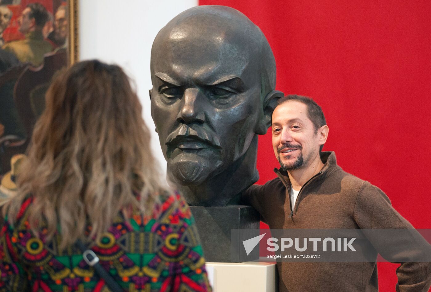 Lenin '17 exhibition unveiled in Minsk