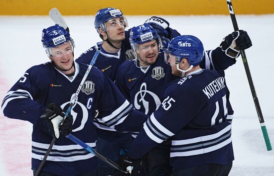 Kontinental Hockey League. Dynamo Moscow vs. Spartak