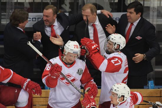 Kontinental Hockey League. Dynamo Moscow vs. Spartak